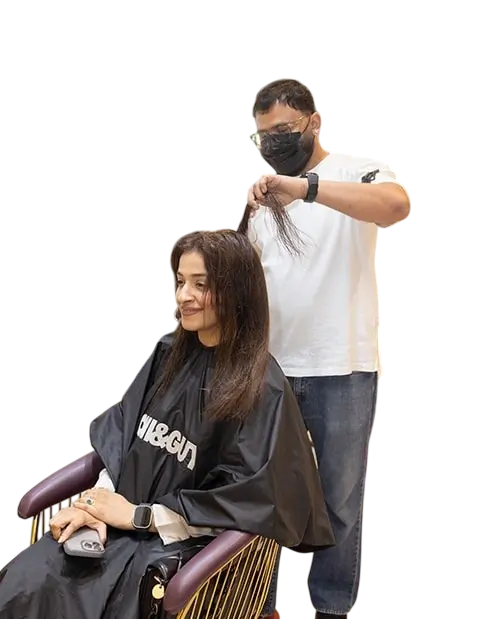 Salon professional at work